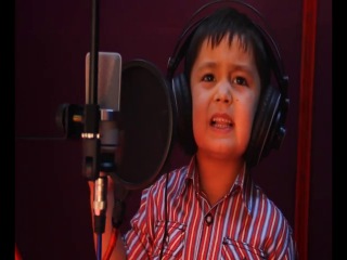 a 4-year-old uzbek boy sings very beautifully. just cool