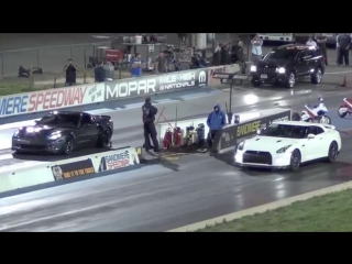 corvette zr1 vs nissan gtr drag race