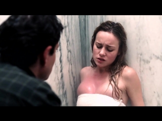 brie larson nude in tanner hall (2009) small tits big ass milf